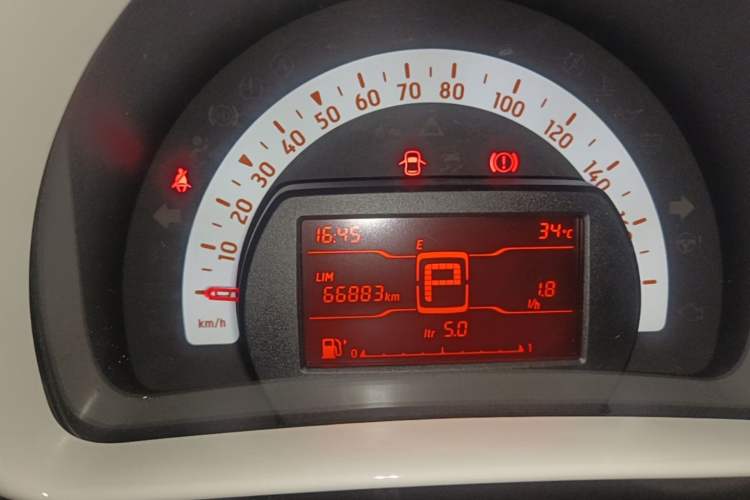 Used smart fortwo 2018 1.0L 52kW Hardtop Dynamic Version China V Instrument Cluster