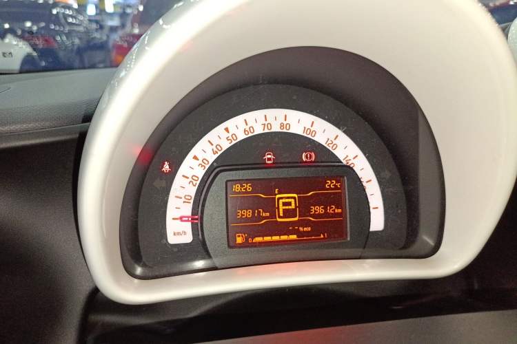 Used smart fortwo 2018 1.0L 52kW Hardtop Dynamic Version China V Instrument Cluster
