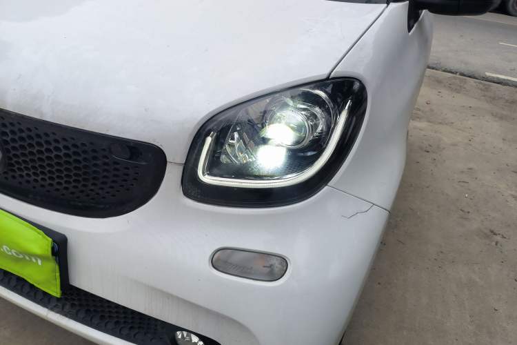 Used smart fortwo 2018 0.9T 66 kW Yaojin Special Edition China V Standard Left Front Headlight