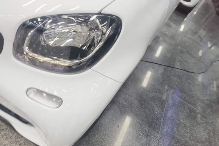Used smart fortwo 2018 1.0L 52kW Hardtop Dynamic Version China V Left Front Headlight