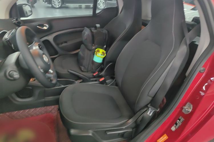Used smart fortwo 2018 1.0L 52kW Hardtop Passion Edition China V Standard Left Front Seat