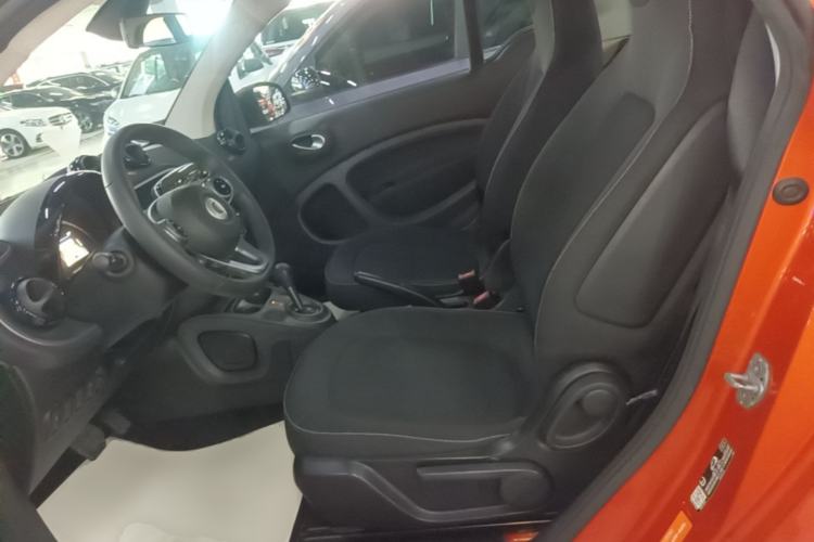 Used smart fortwo 2018 1.0L 52kW Hardtop Passion Edition China V Standard Left Front Seat