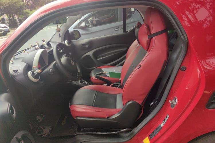 Used smart fortwo 2018 1.0L 52kW Hardtop Dynamic Version China V Left Front Seat