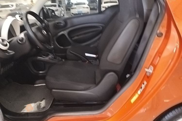 Used smart fortwo 2018 1.0L 52kW Hardtop Dynamic Version China V Left Front Seat