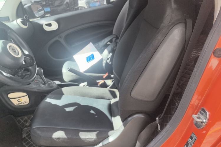 Used smart fortwo 2018 1.0L 52kW Hardtop Dynamic Version China V Left Rear Seat