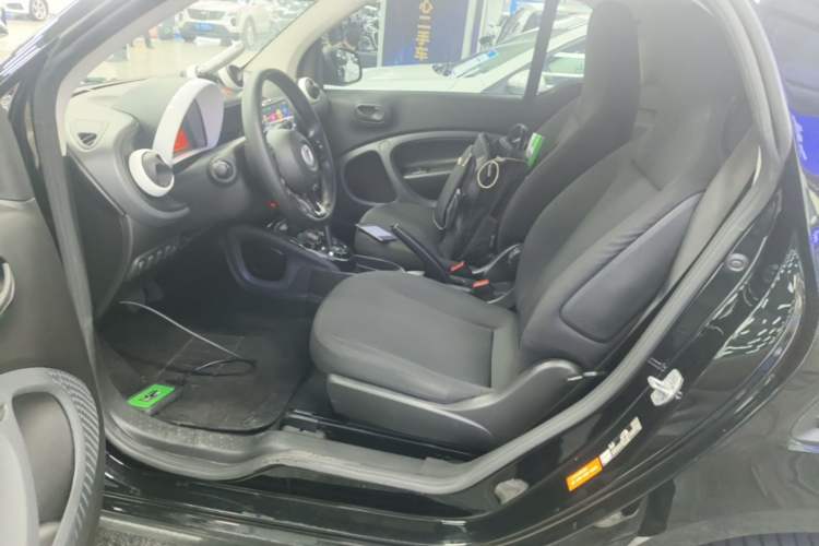 Used smart fortwo 2018 1.0L 52kW Hardtop Dynamic Version China V Left Rear Seat