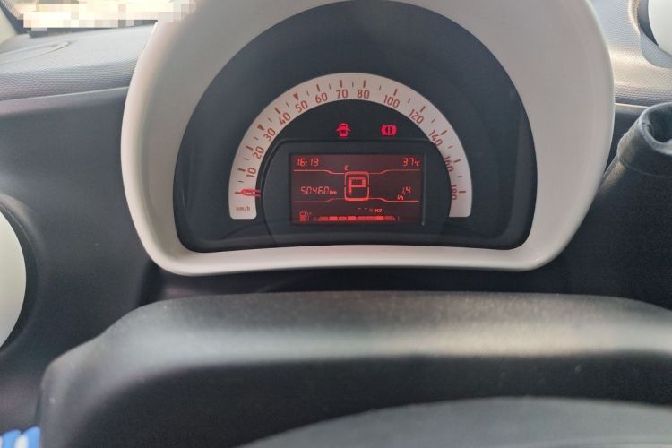 Used smart fortwo 2018 1.0L 52kW Hardtop Dynamic Version China V Odometer Close Up