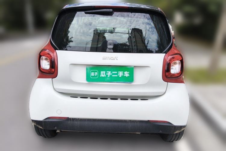 Used smart fortwo 2018 1.0L 52kW Hardtop Passion Edition China V Standard Rear