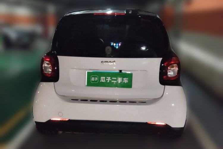 Used smart fortwo 2018 1.0L 52kW Hardtop Passion Edition China V Standard Rear