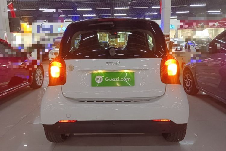Used smart fortwo 2018 1.0L 52kW Hardtop Passion Edition China V Standard Rear