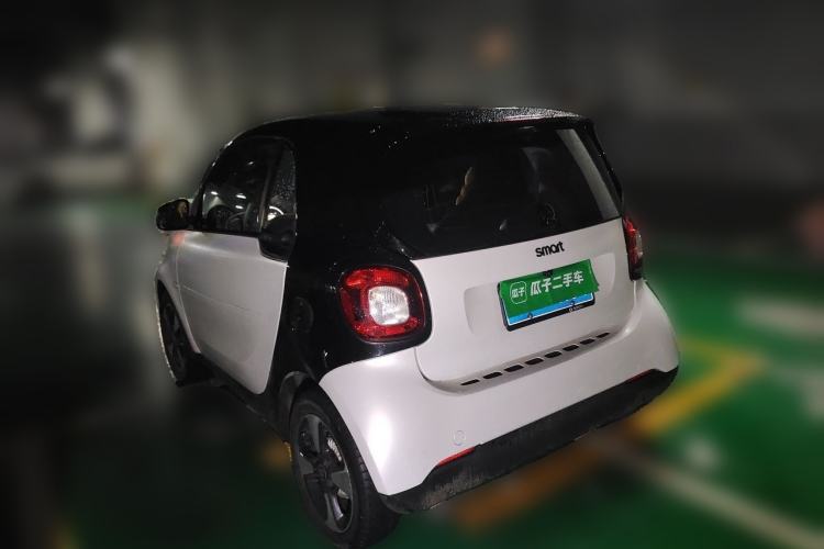 Used smart fortwo 2018 1.0L 52kW Hardtop Passion Edition China V Standard Rear Left 45 Deg