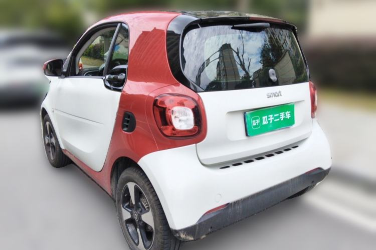 Used smart fortwo 2018 1.0L 52kW Hardtop Passion Edition China V Standard Rear Left 45 Deg
