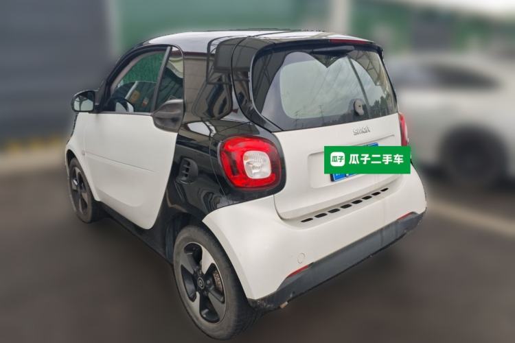Used smart fortwo 2018 1.0L 52kW Hardtop Passion Edition China V Standard Rear Left 45 Deg