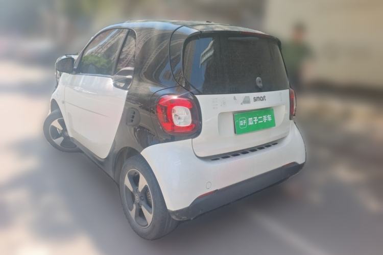 Used smart fortwo 2018 1.0L 52kW Hardtop Passion Edition China V Standard Rear Left 45 Deg