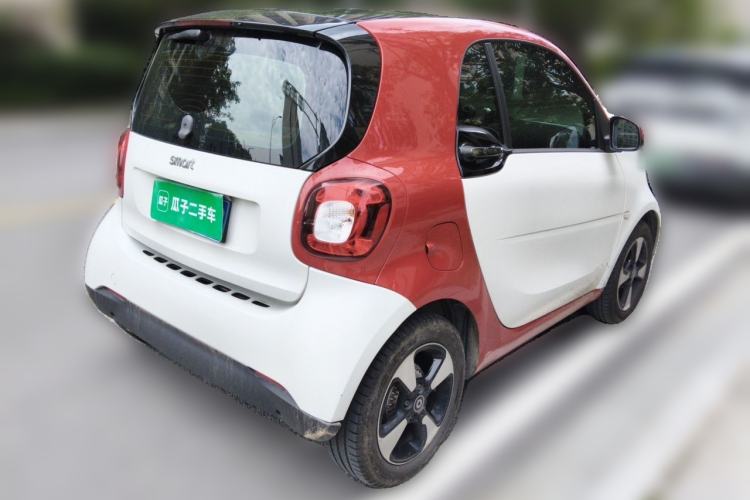 Used smart fortwo 2018 1.0L 52kW Hardtop Passion Edition China V Standard Rear Right 45 Deg