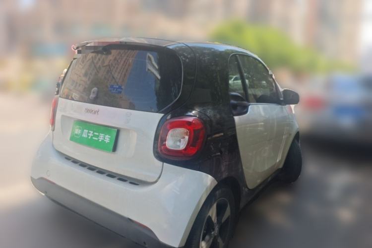 Used smart fortwo 2018 1.0L 52kW Hardtop Passion Edition China V Standard Rear Right 45 Deg