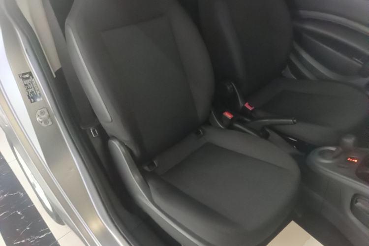 Used smart fortwo 2018 1.0L 52kW Hardtop Dynamic Version China V Right Front Seat
