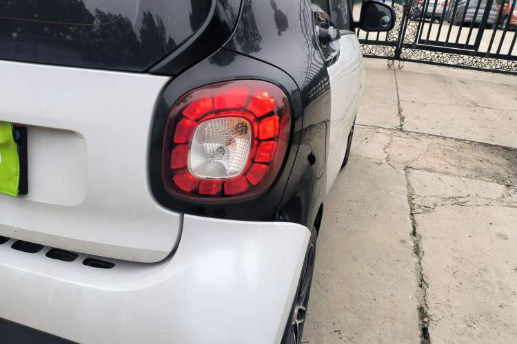 Used smart fortwo 2018 0.9T 66 kW Yaojin Special Edition China V Standard Right Rear Taillight