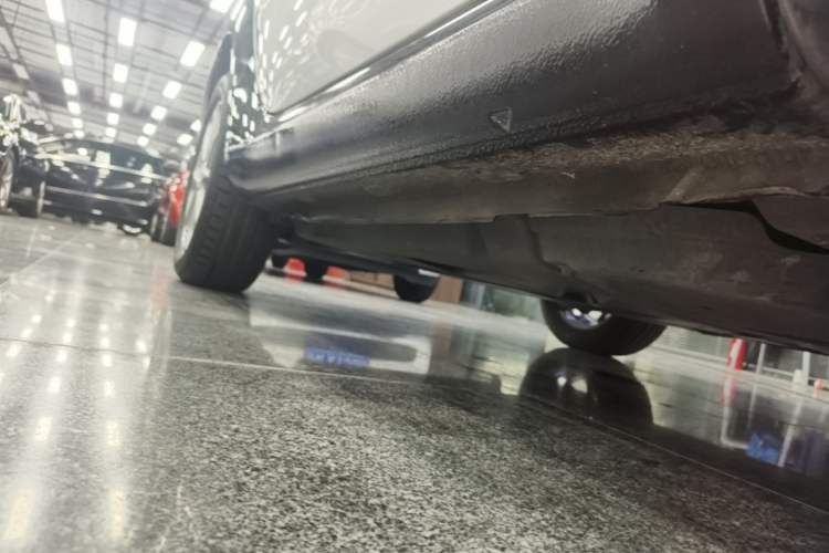 Used smart fortwo 2018 1.0L 52kW Hardtop Dynamic Version China V Right Side Sill