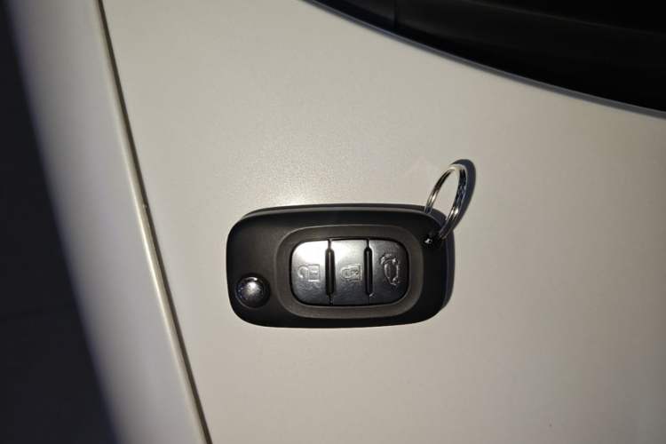 Used smart fortwo 2018 1.0L 52kW Hardtop Dynamic Version China V Vehicle Key