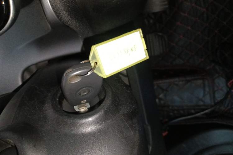 Used smart fortwo 2018 1.0L 52kW Hardtop Passion Edition China V Standard Vehicle Key