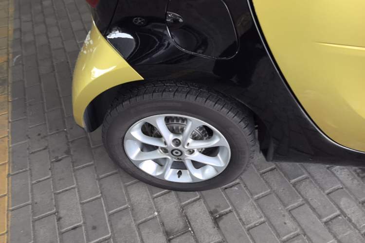 Used smart fortwo 2018 1.0L 52kW Hardtop Dynamic Version China V Exterior 5