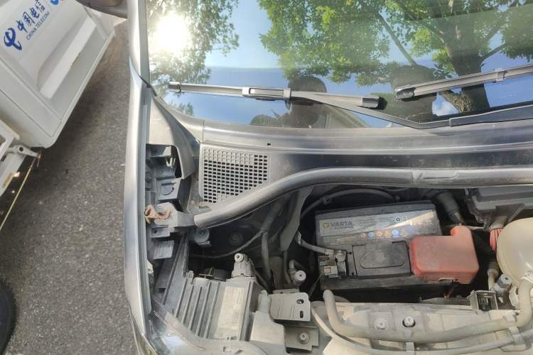 Used smart fortwo 2019 0.9T 66kW Hardtop Wind Power Edition China VI Engine Bay Right