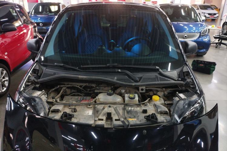 Used smart fortwo 2019 0.9T 66kW Hardtop Wind Power Edition China VI Engine Bay