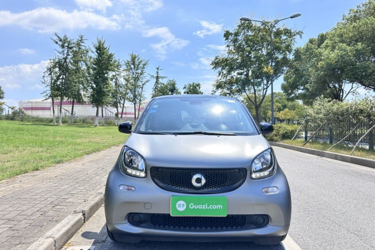 Used smart fortwo 2019 0.9T 66kW Hardtop Pioneer Edition China VI Exterior 3
