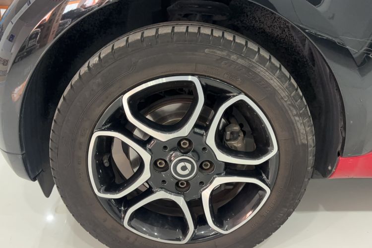 Used smart fortwo 2019 0.9T 66kW Hardtop Engine Version China VI Emission Standard Exterior 5