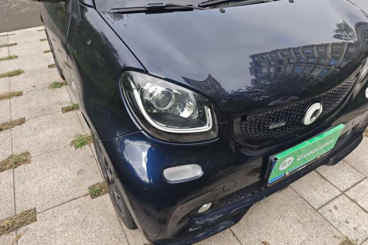 Used smart fortwo 2019 0.9T 66 kW Yufeng Blue Special Edition China V Standard Exterior 6