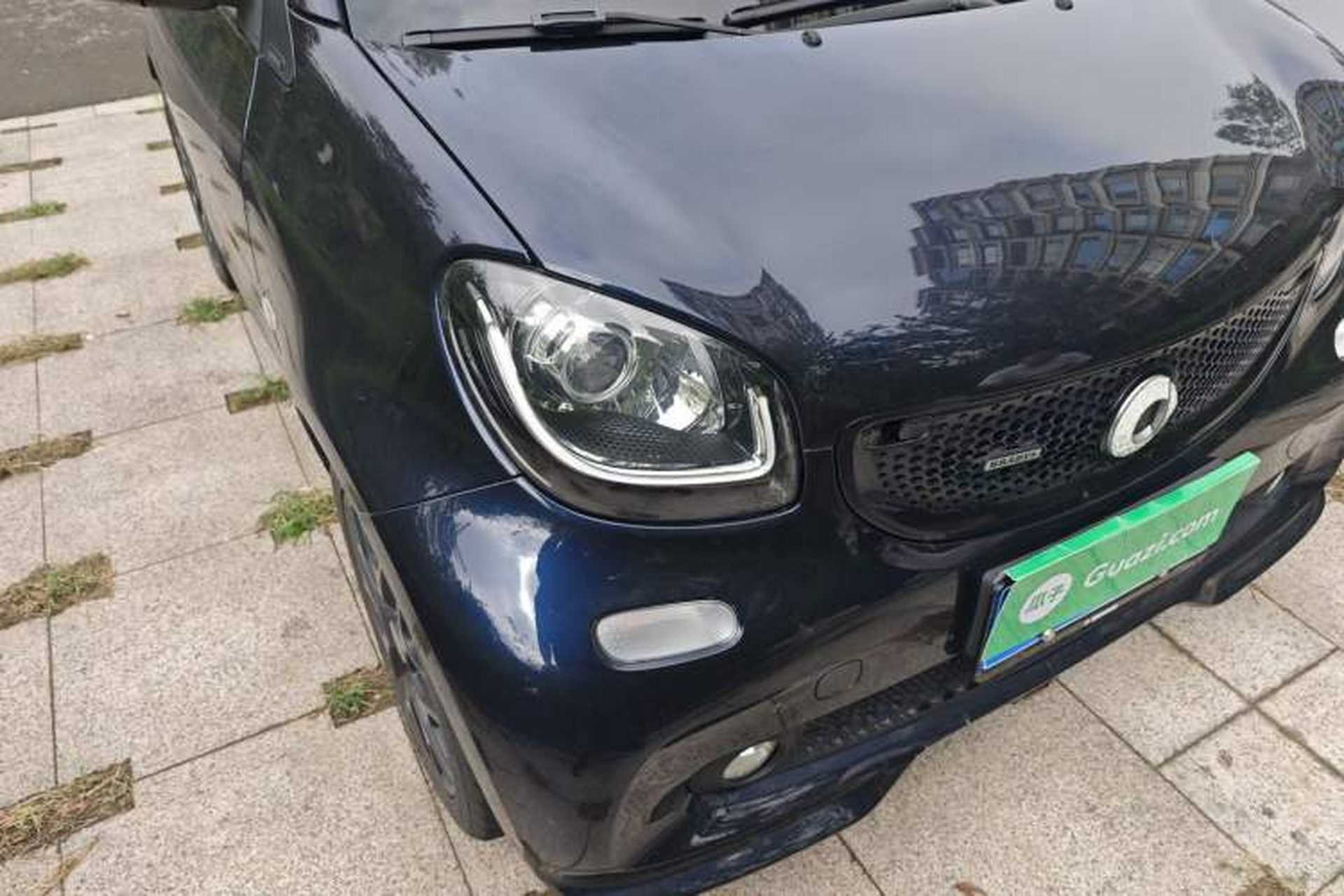 Used smart fortwo 2019 0.9T 66 kW Yufeng Blue Special Edition China V Standard Exterior 6