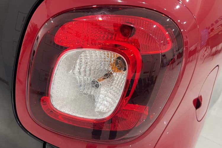 Used smart fortwo 2019 0.9T 66kW Hardtop Engine Version China VI Emission Standard Exterior 7