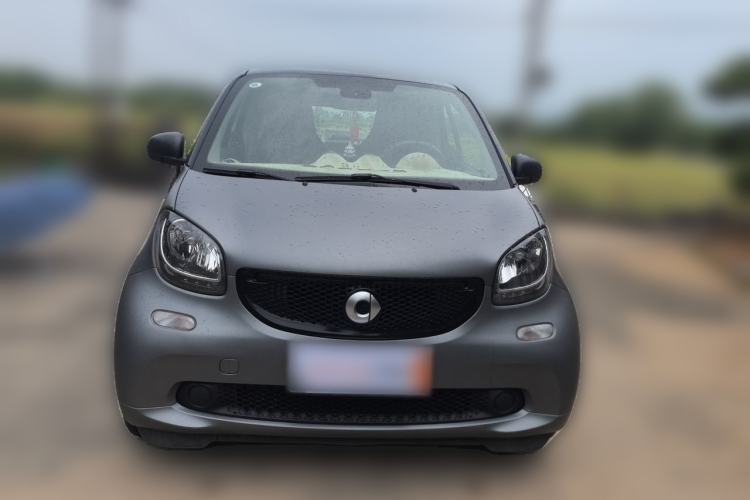 Used smart fortwo 2019 0.9T 66kW Hardtop Wind Power Edition China VI Front
