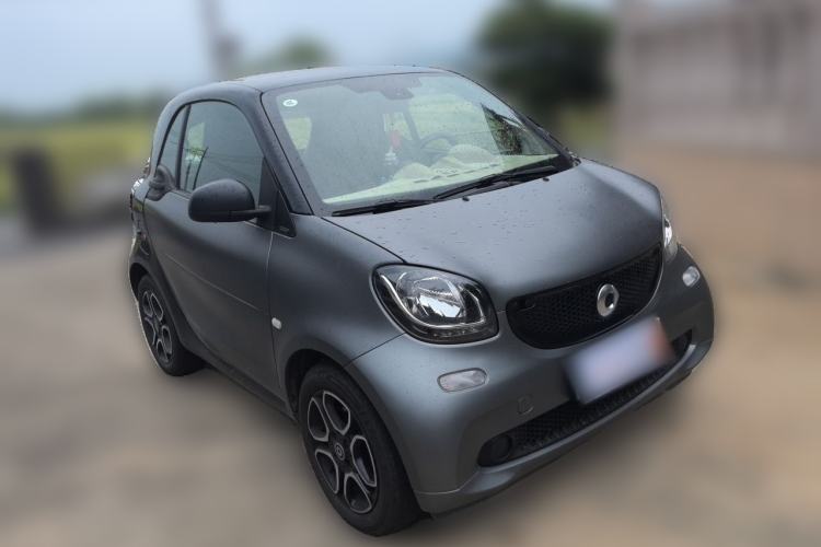 Used smart fortwo 2019 0.9T 66kW Hardtop Wind Power Edition China VI Front Right 45 Deg