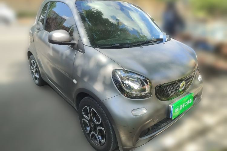 Used smart fortwo 2019 0.9T 66kW Hardtop Wind Power Edition China VI Front Right 45 Deg
