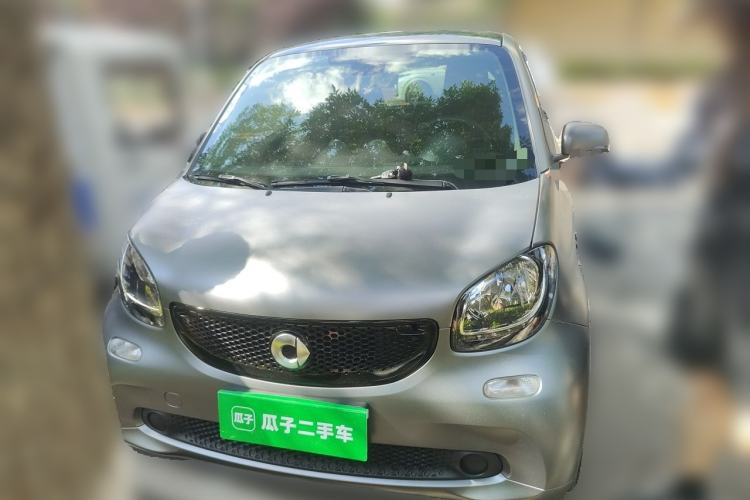 Used smart fortwo 2019 0.9T 66kW Hardtop Wind Power Edition China VI Front