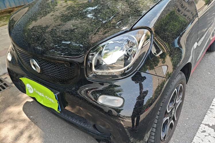 Used smart fortwo 2019 0.9T 66kW Hardtop Wind Power Edition China VI Left Front Headlight