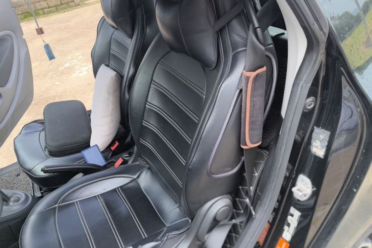 Used smart fortwo 2019 0.9T 66kW Hardtop Wind Power Edition China VI Left Rear Seat