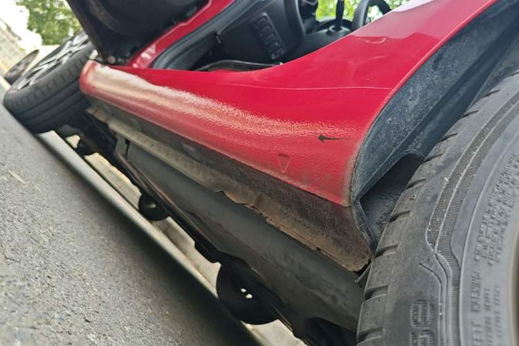 Used smart fortwo 2019 0.9T 66kW Hardtop Wind Power Edition China VI Left Side Sill