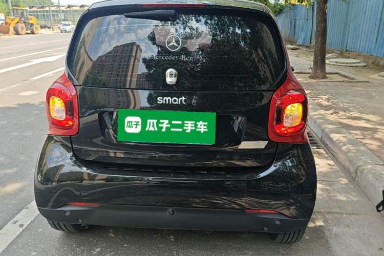 Used smart fortwo 2019 0.9T 66kW Hardtop Wind Power Edition China VI Rear