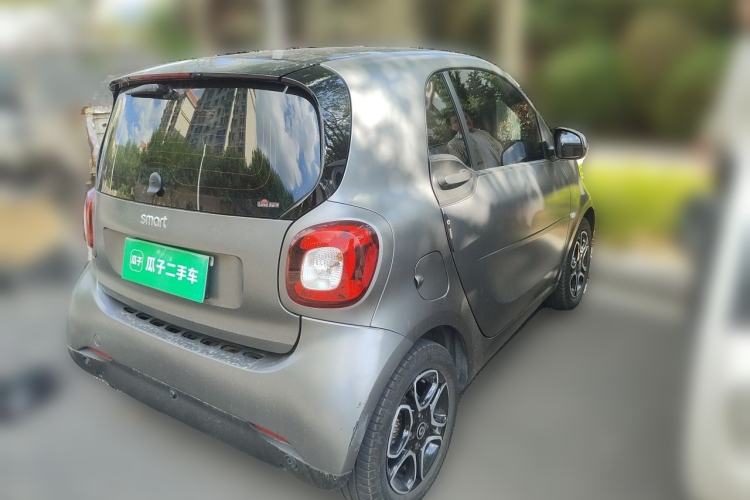 Used smart fortwo 2019 0.9T 66kW Hardtop Wind Power Edition China VI Rear Right 45 Deg