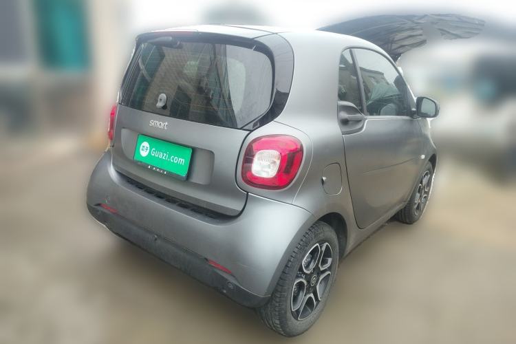 Used smart fortwo 2019 0.9T 66kW Hardtop Wind Power Edition China VI Rear Right 45 Deg