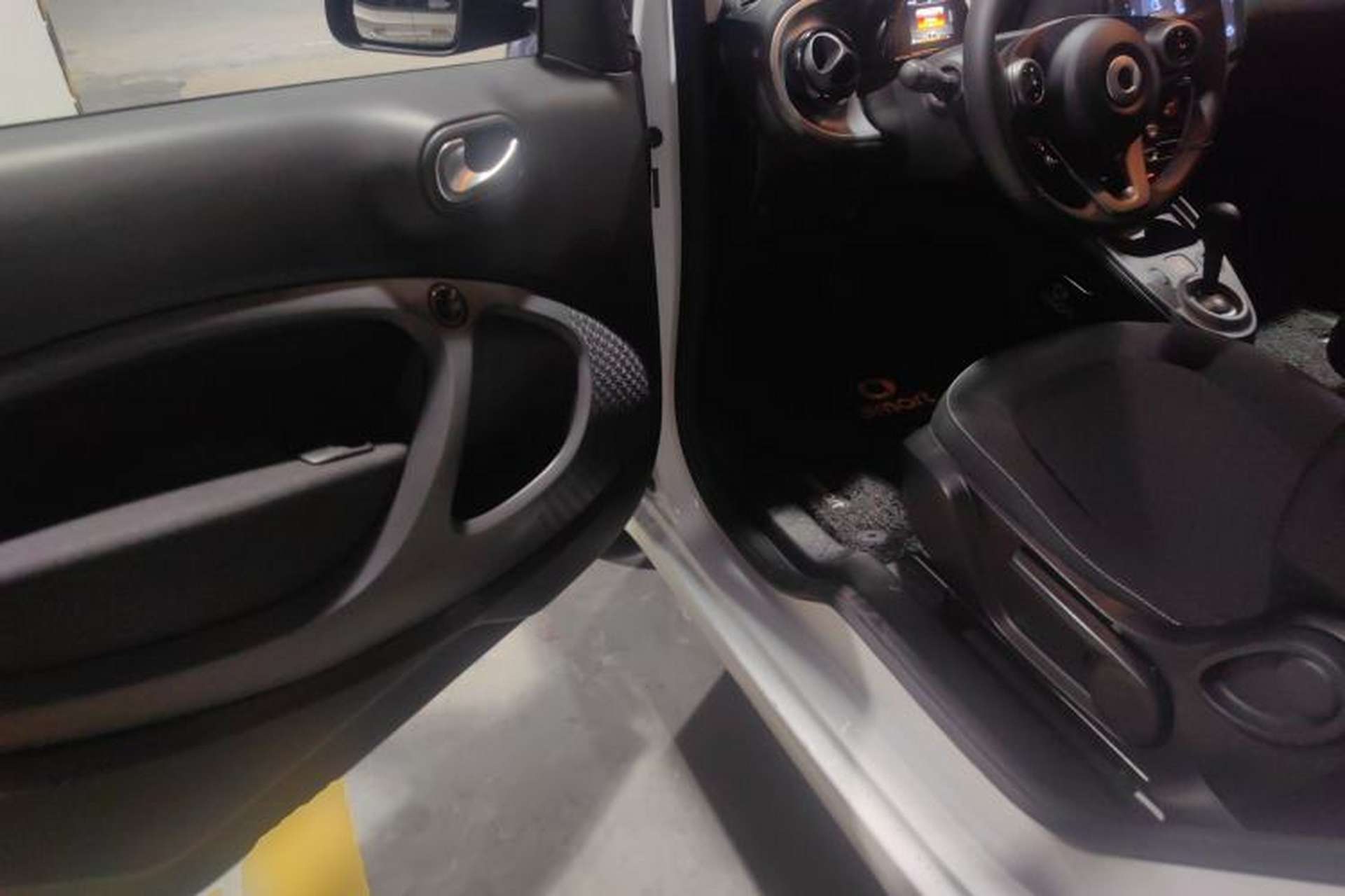 Used smart fortwo 2019 0.9T 66kW Hardtop Wind Power Edition China VI Driver Seat