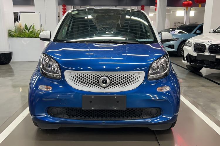 Used smart fortwo 2019 0.9T 66kW Hardtop Wind Power Edition China VI Exterior 1