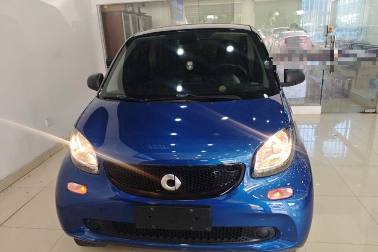 Used smart fortwo 2019 0.9T 66kW Hardtop Wind Power Edition China VI Exterior 1