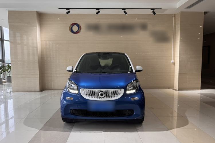 Used smart fortwo 2019 0.9T 66kW Hardtop Wind Power Edition China VI Exterior 1