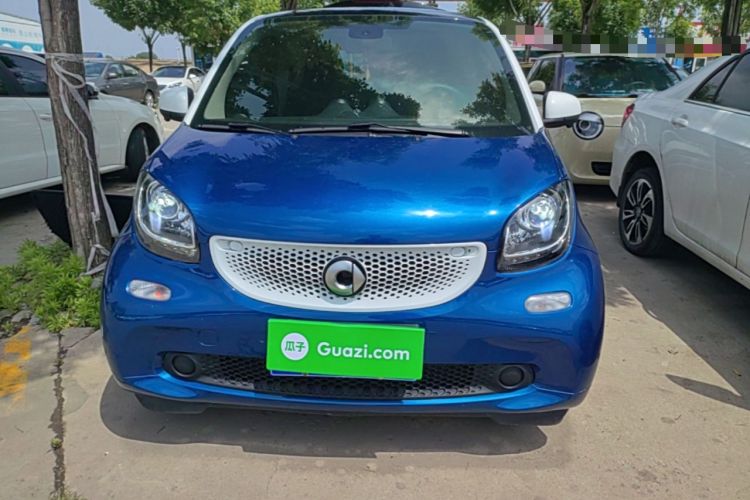 Used smart fortwo 2019 0.9T 66kW Hardtop Wind Power Edition China VI Front