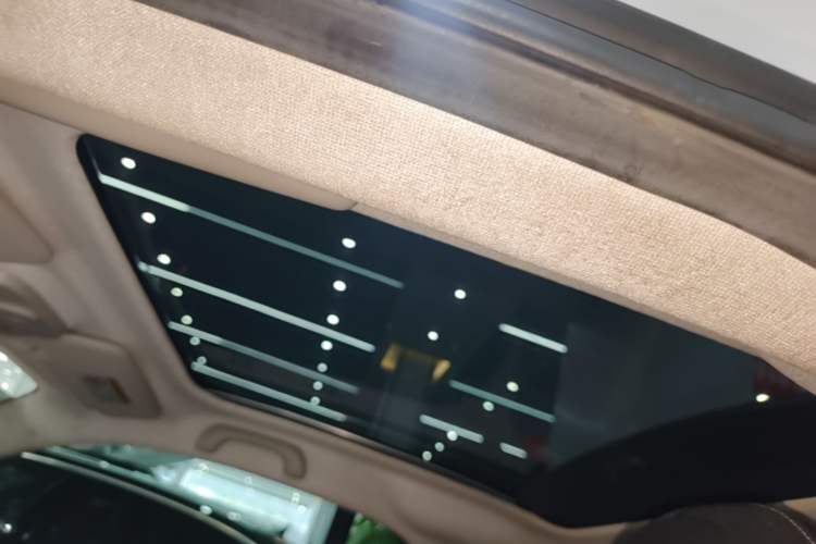 Used smart fortwo 2019 0.9T 66kW Hardtop Wind Power Edition China VI Headliner