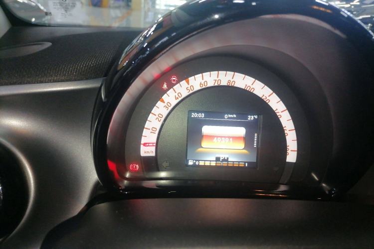 Used smart fortwo 2019 0.9T 66kW Hardtop Wind Power Edition China VI Instrument Cluster